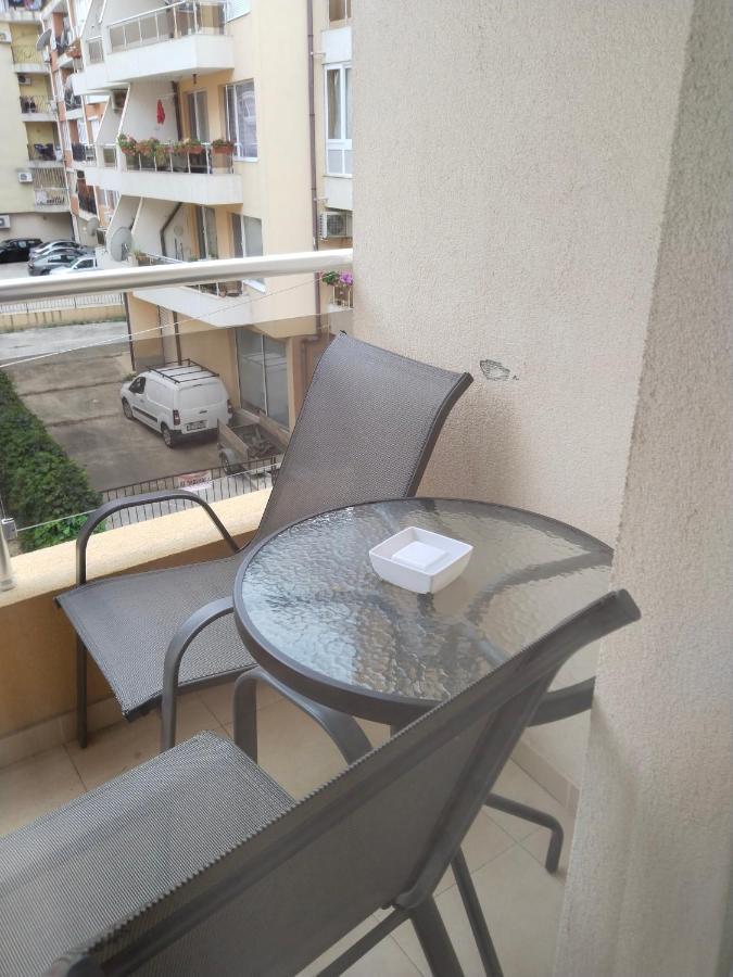 Ferienwohnung Apartament Janet Pomorie Exterior foto