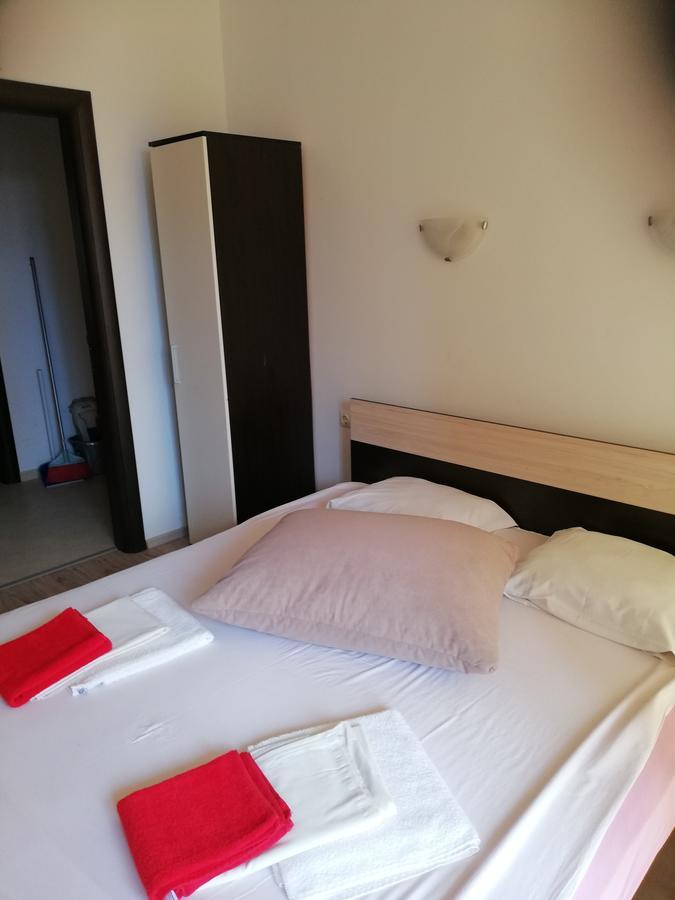 Ferienwohnung Apartament Janet Pomorie Exterior foto
